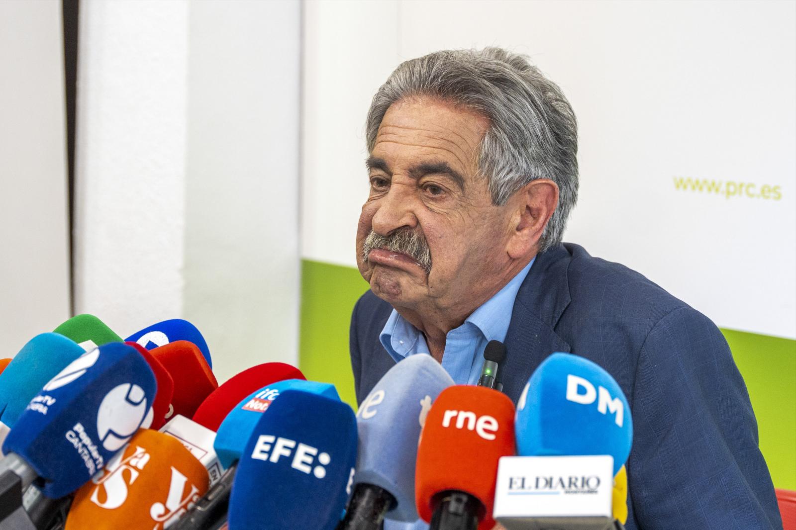 Miguel Ángel Revilla.