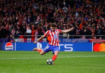La UEFA habría manipulado el vídeo del penalti de Julián Álvarez, según un informe pericial