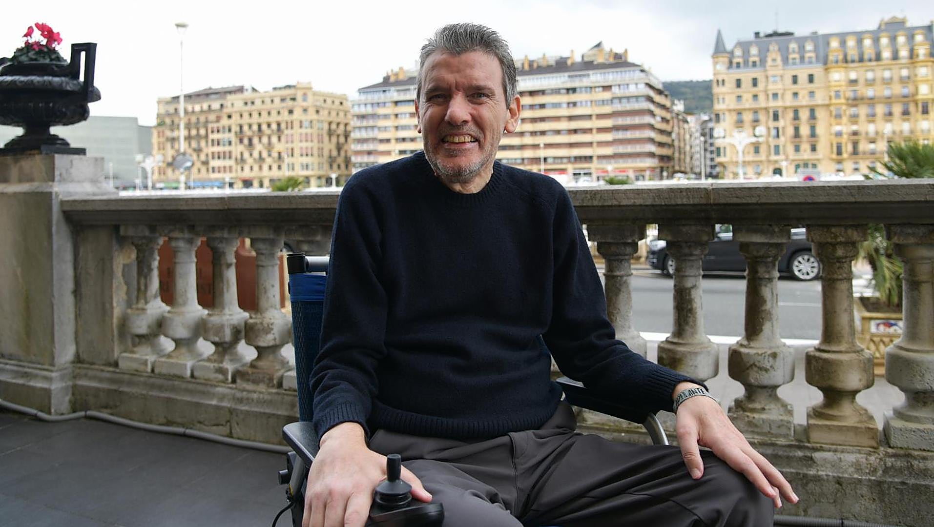 Juan Carlos Unzué, former soccer player and soccer former coach: “May my last great stop be that the aids reach my diseasemates”