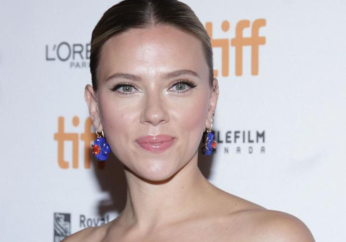 Detenido el acosador de Scarlett Johansson después de amenazar con poner una bomba a su marido
