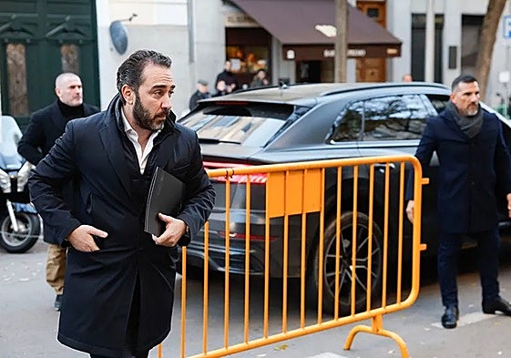 Víctor de Aldama a su llegada al Tribunal Supremo