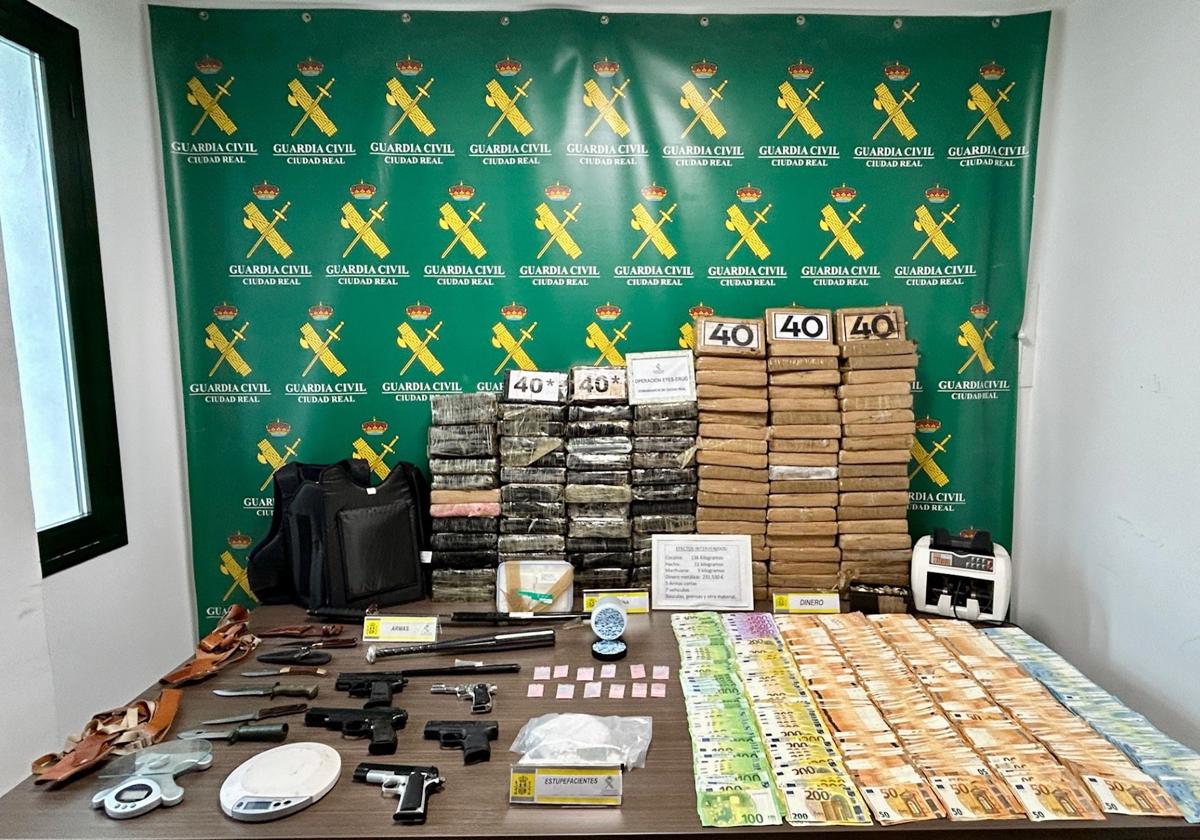 Desarticulada una banda de narcos que tenía una empresa de reciclaje de cartón como tapadera