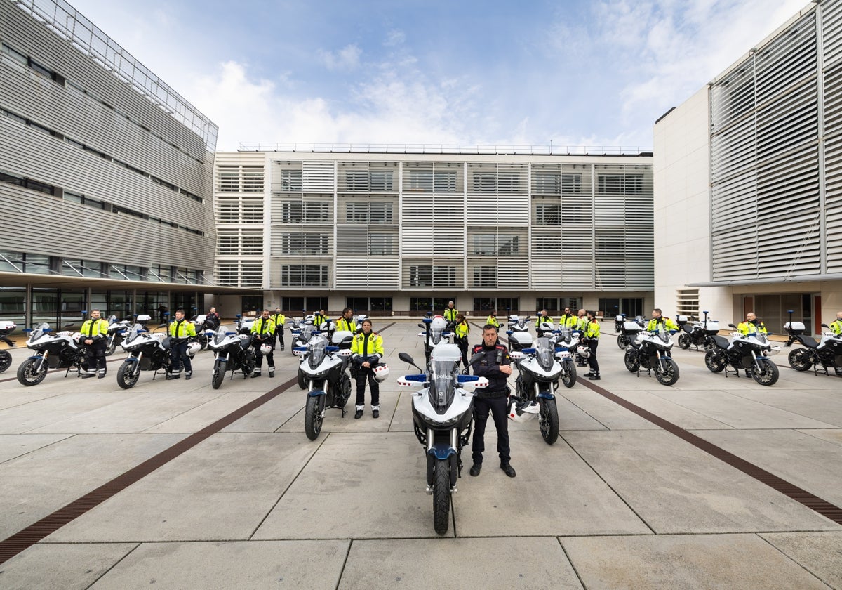 Catalan Police Favour Speed, Discretion, and Eco-Friendliness of Electric Motorcycles