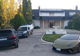 Chalet de Óscar Sánchez Gil, el inspector jefe de la Unidad de Delitos Económicos y Financieros (UDEF) de Madrid.