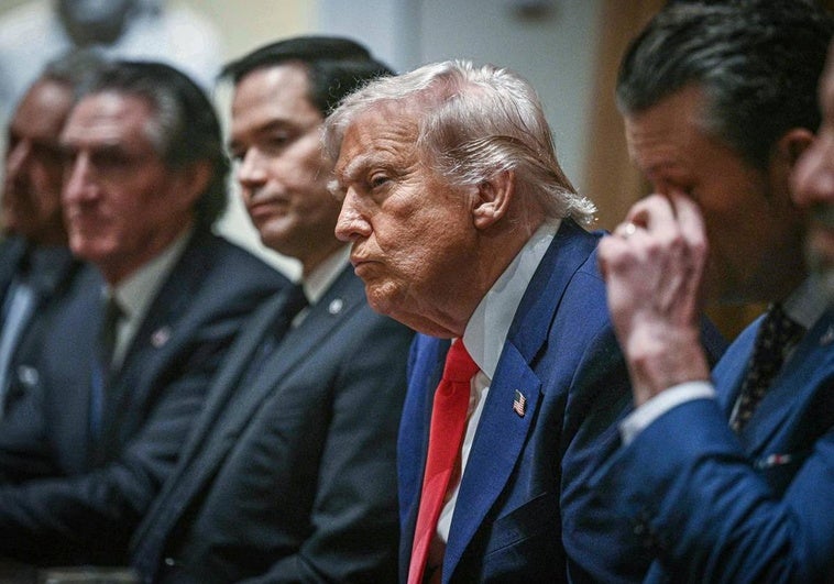 Trump se asusta por el daño causado a EE UU pero agrava el castigo comercial a China