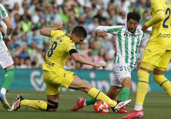 El exbético Ayoze culmina la remontada del Villarreal en el Villamarín