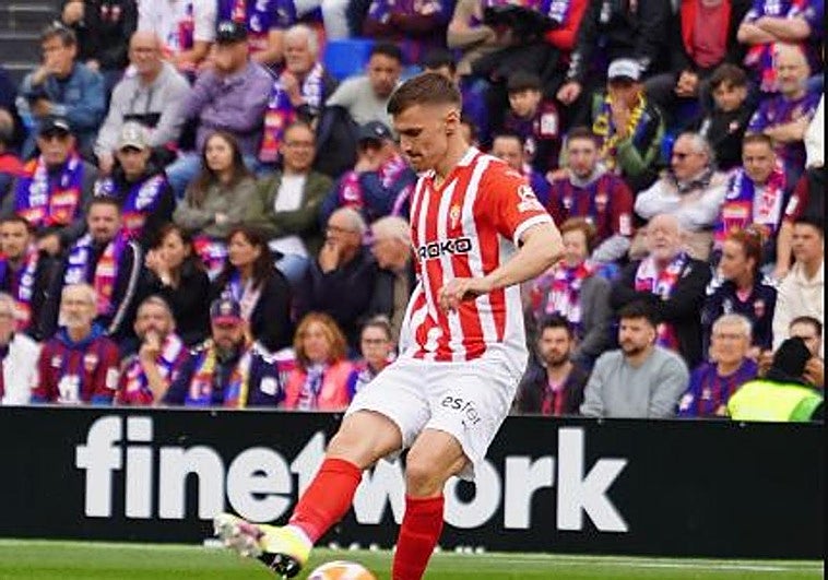 Garitano debuta en el Sporting con victoria frente al Eldense