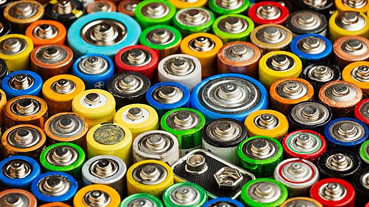 Mantén tus dispositivos a tope de energía con las mejores pilas AA y AAA del mercado