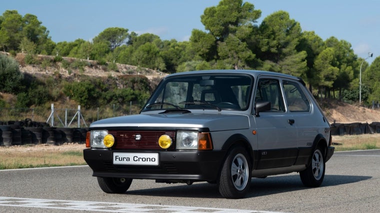 El SEAT 127 evolucionó hasta el fura, que contó con esta versión deportiva Crono