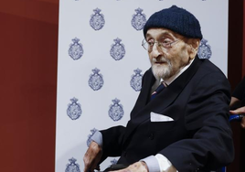 El escritor santanderino Álvaro Pombo