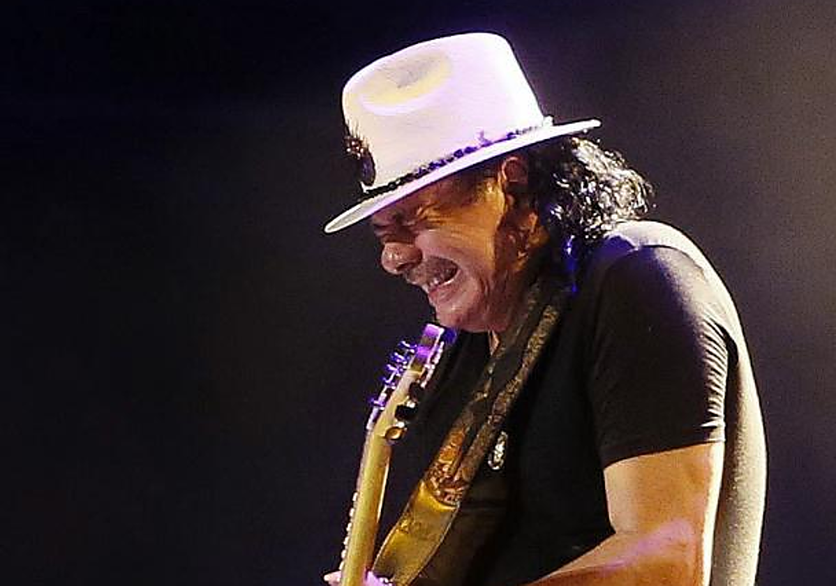 El guitarrista y compositor mexicano Carlos Santana