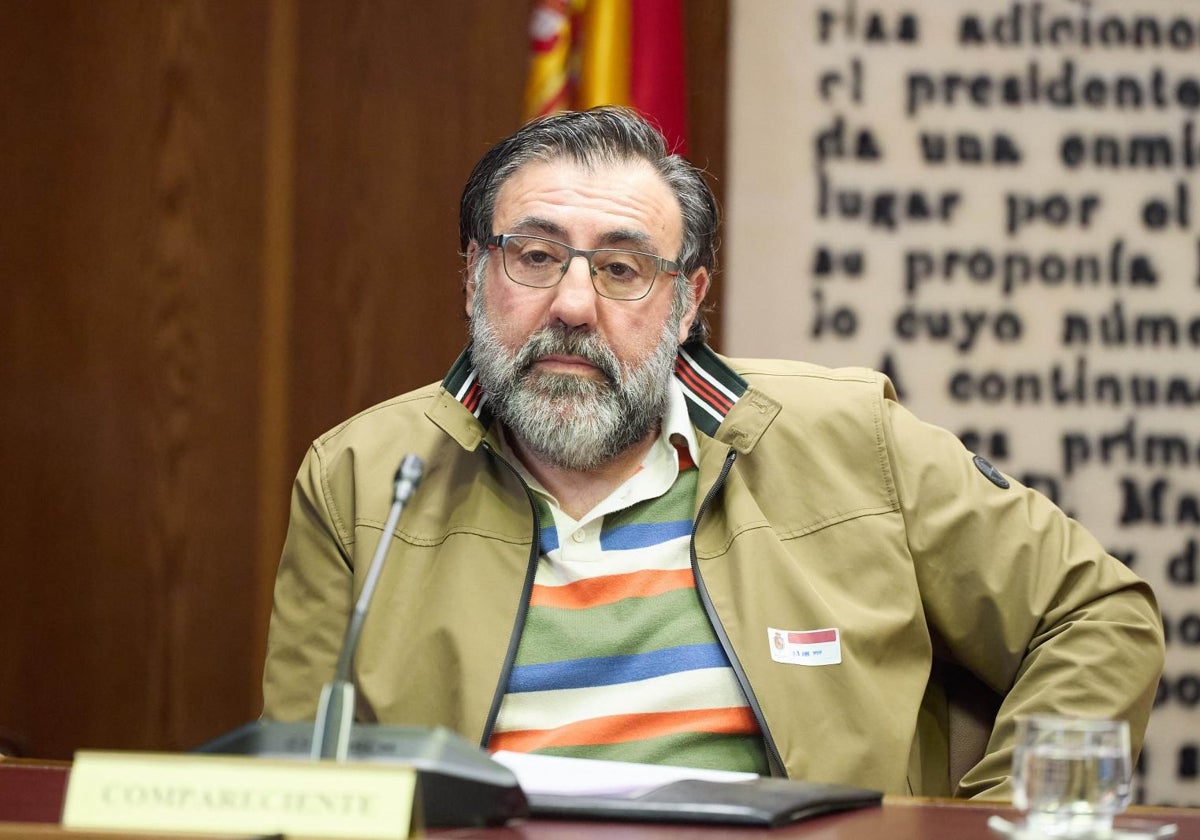 El hermano de Koldo guarda silencio en el Senado pese a la insistencia del PP