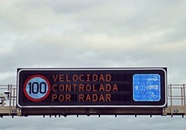 Aviso de control de velocidad en carretera