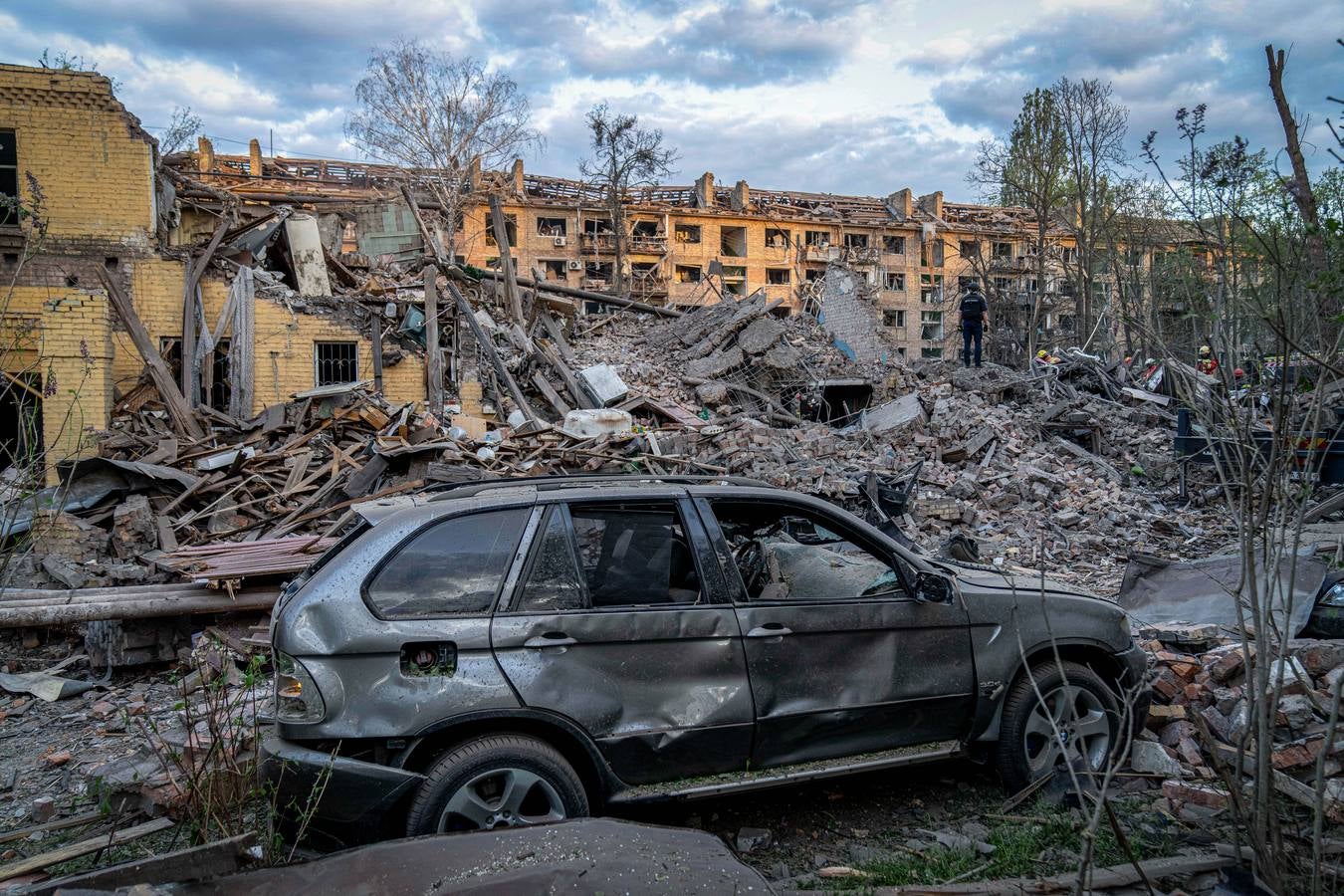 Las terribles imágenes del bombardeo ruso sobre Kiev