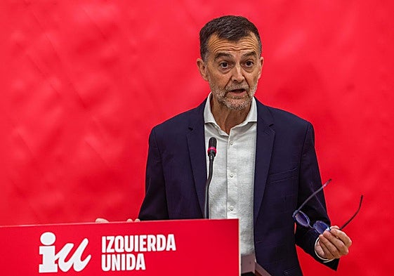 El líder de IU, Antonio Maillo, durante su intervención este sábado en la reunión de la Coordinadora Federal de IU en Madrid.