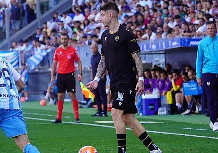 El Málaga gana al Castellón y toma oxígeno en la lucha por la permanencia