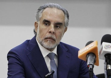 El ministro de Interior de Colombia, muy próximo a Petro, admite su adicción a las drogas