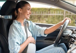 Es fundamental hablar con tu profesional de la salud sobre tu estado y si existen contraindicaciones para conducir en tu caso particular