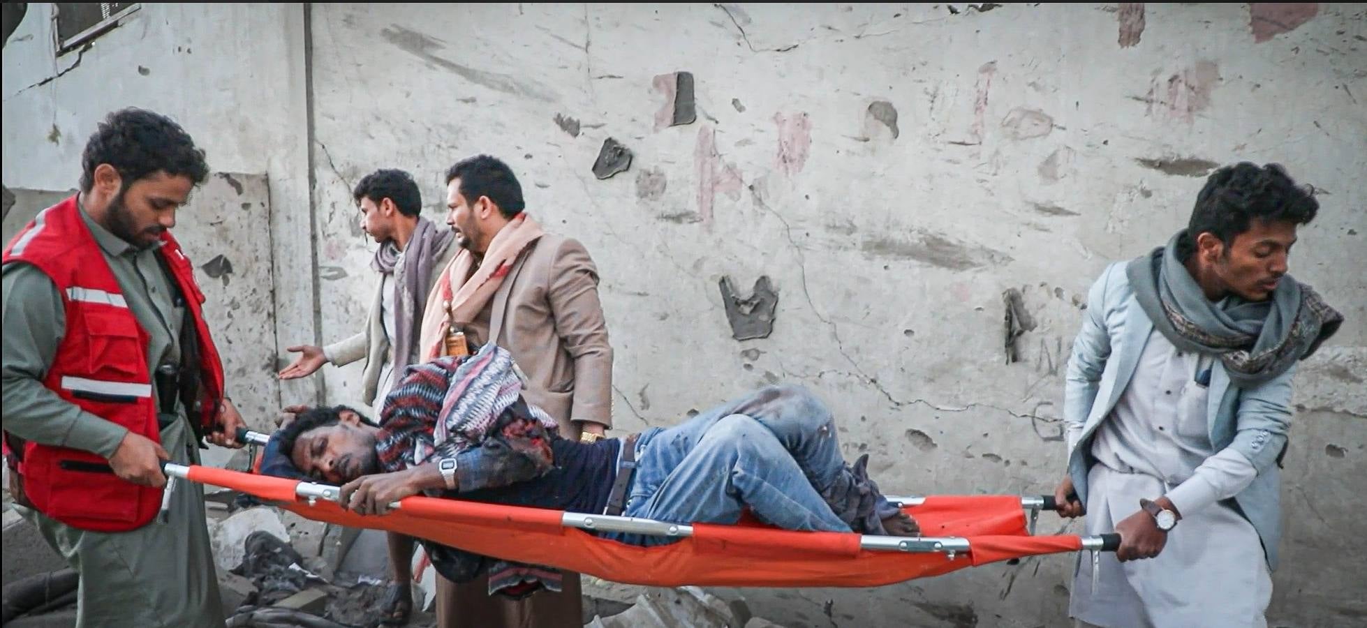 Las imágenes del bombardeo sobre Saada, que han dejado 68 muertos