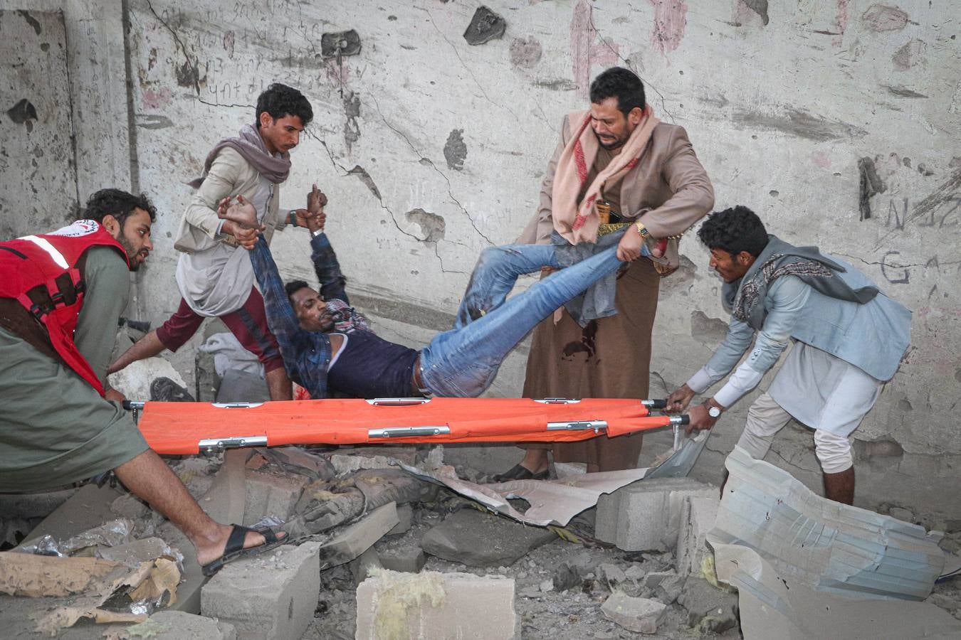 Las imágenes del bombardeo sobre Saada, que han dejado 68 muertos