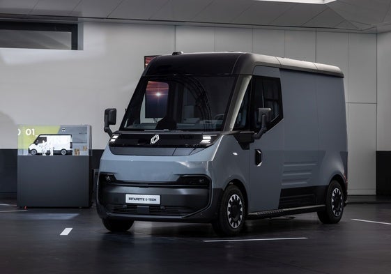 Sin duda la nueva Estafette E.Tech es, de las tres novedades, la más llamativa exteriormente
