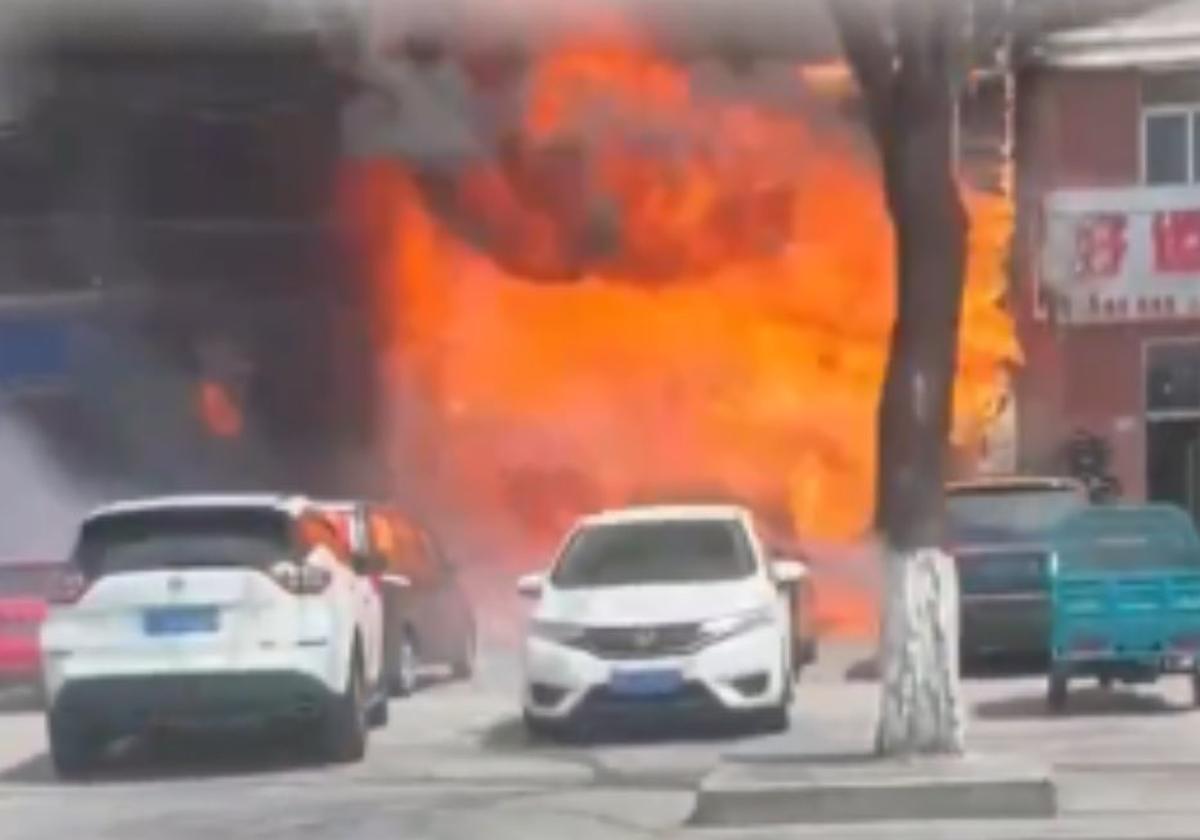 Al menos 22 muertos en el incendio de un restaurante en el noroeste de China