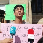 Iván Montaño en la manifestación del pasado 22 de abril en Plasencia.