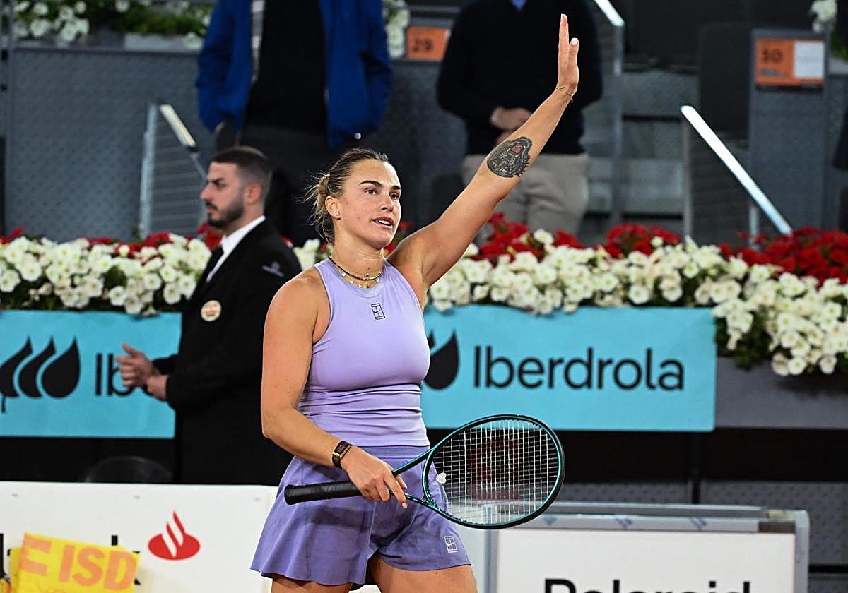 Aryna Sabalenka celebra su victoria ante Svitolina.