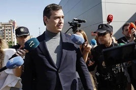 David Sánchez a su llegada a los juzgados.