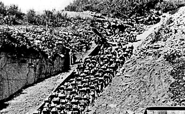 'La Escalera de la Muerte', simbolo de la brutalidad que imperó en Mauthausen.