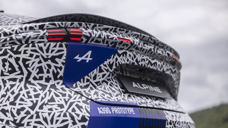 Alpine A390