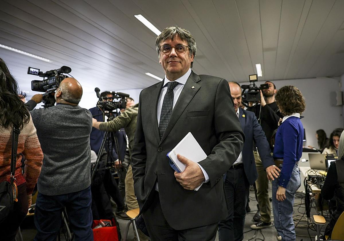 El presidente de JxCat, Carles Puigdemont, durante la rueda de prensa celebrada en enero en Bruselas