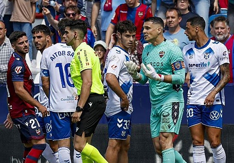 El Levante rescata un punto 'in extremis' ante un Tenerife casi sin opciones de salvación