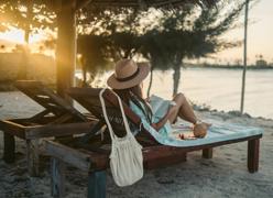 Retiros para leer y escribir: la nueva moda contra el estrés