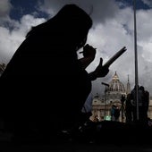 En directo | Los cardenales retomarán la votación a las 16:30 tras no llegar a un consenso por la mañana