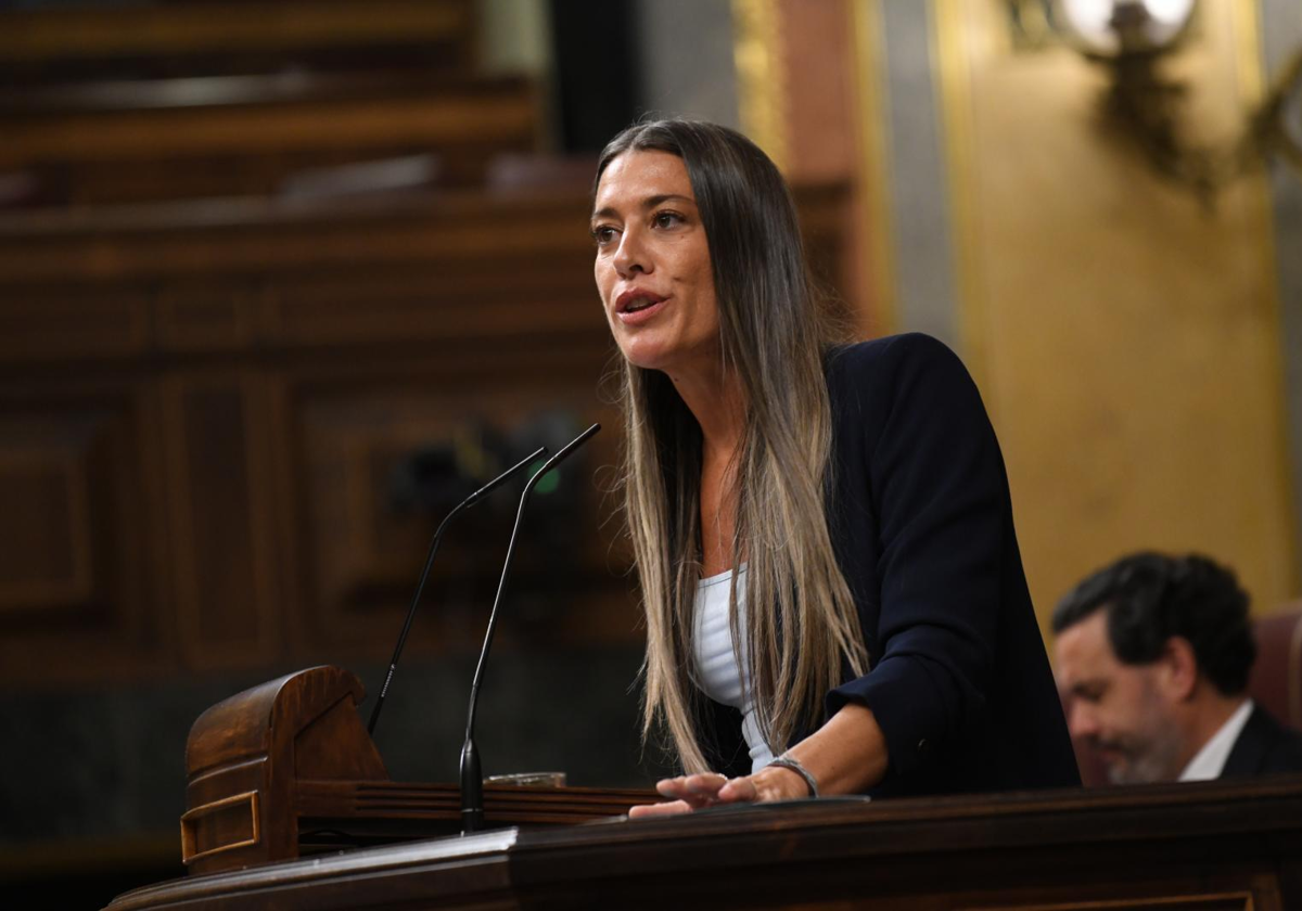 Nogueras: «Si un banco merece una consulta, un país merece un referéndum»