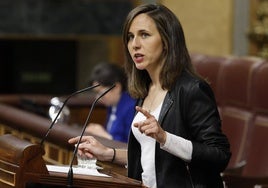La secretaria general de Podemos, Ione Belarra, durante el plenod e este miércoles.