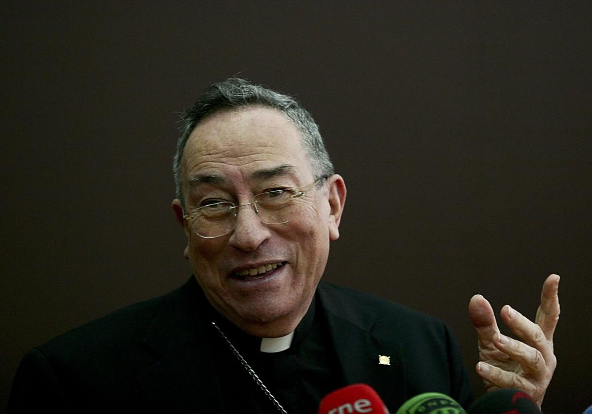 El cardenal Óscar Andrés Rodríguez Madariaga.