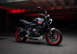 Triumph Trident Triple Tribute