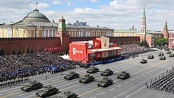 Putin se proyecta como líder en un nuevo bloque mundial con China y Brasil como aliados