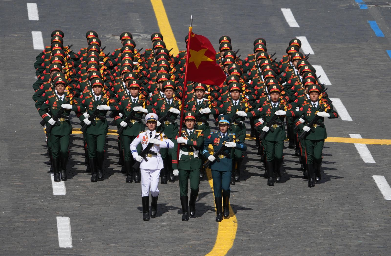 Tropas rusas y de trece países han protagonizado la ceremonia.
