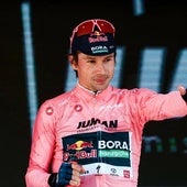 Tarling se adjudica la contrarreloj y Roglic se viste de rosa