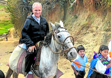 Prevost recorrió las zonas rurales de Perú a caballo, como las montañas Incahausi