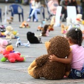 Un pederasta que ofrecía en redes a una niña para violarla en grupo se enfrenta a 107 años de prisión