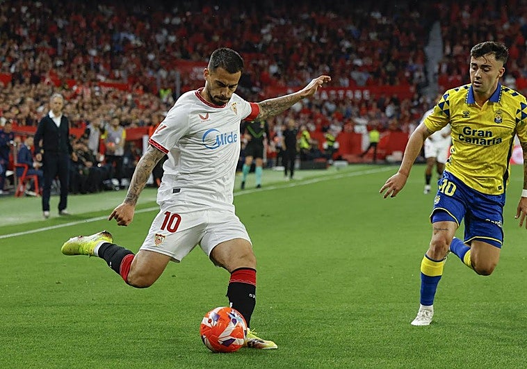 El Sevilla respira y hunde a Las Palmas en el abismo del descenso