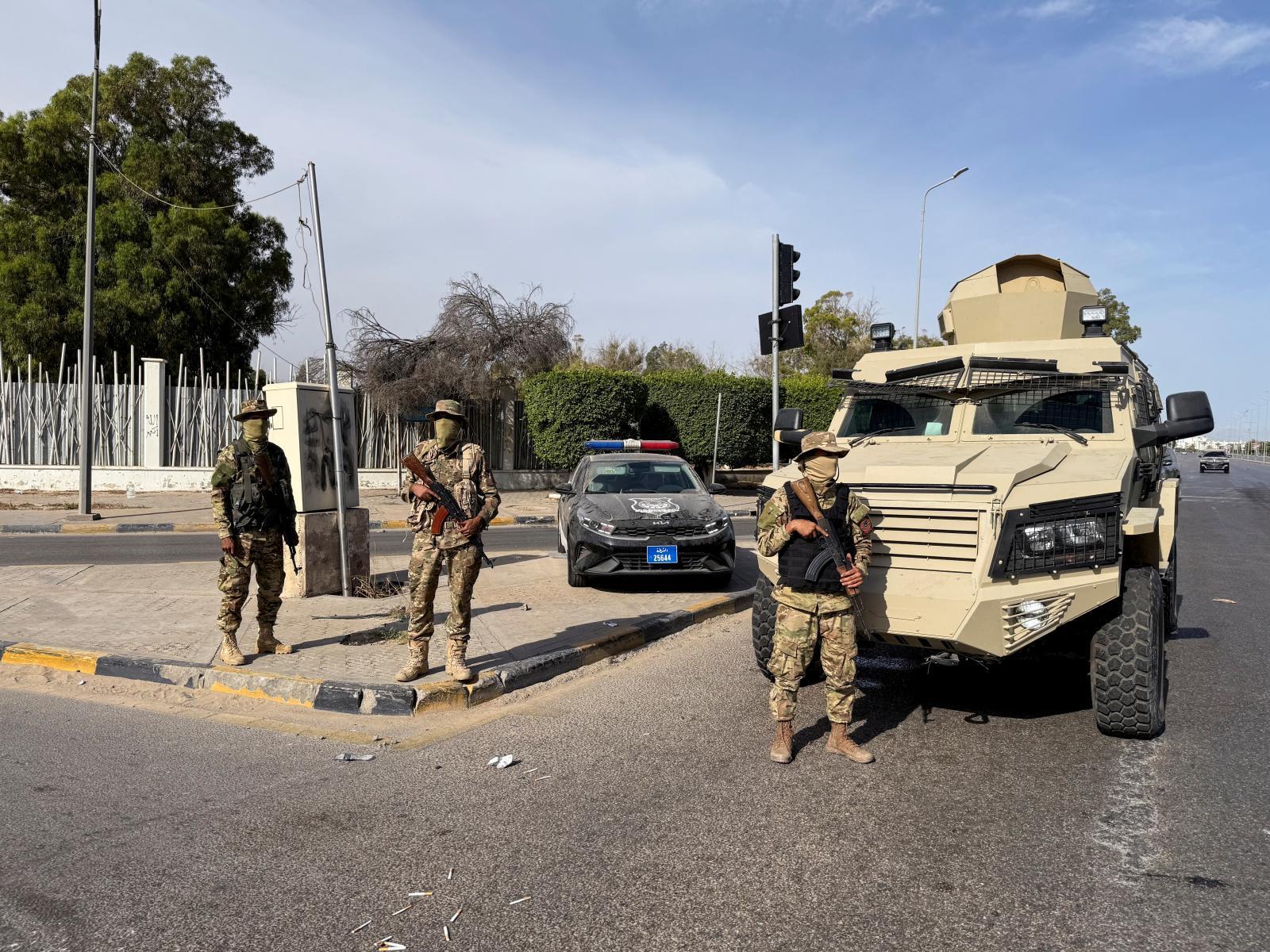 El ejército ha sido desplegado en Trípoli.