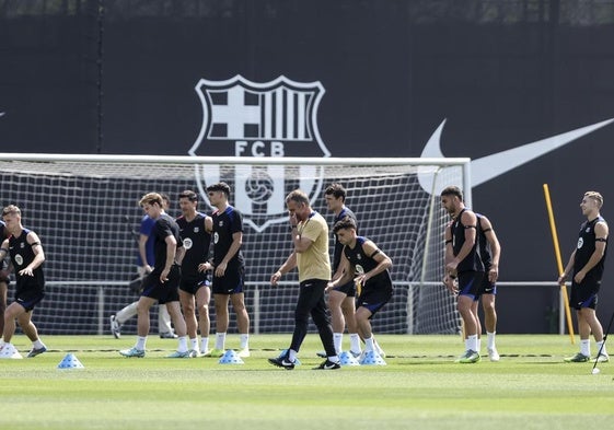 El Barça, a poner la guinda en el derbi