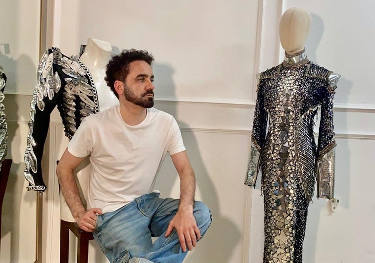 El hombre en la sombra que viste a la «Beyoncé española»