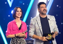 Julia Varela y Tony Aguilar, los presentadores de Eurovisión.