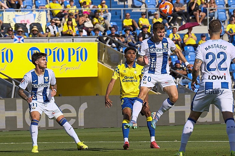 El Leganés gana en Las Palmas y se jugará la salvación en la última jornada